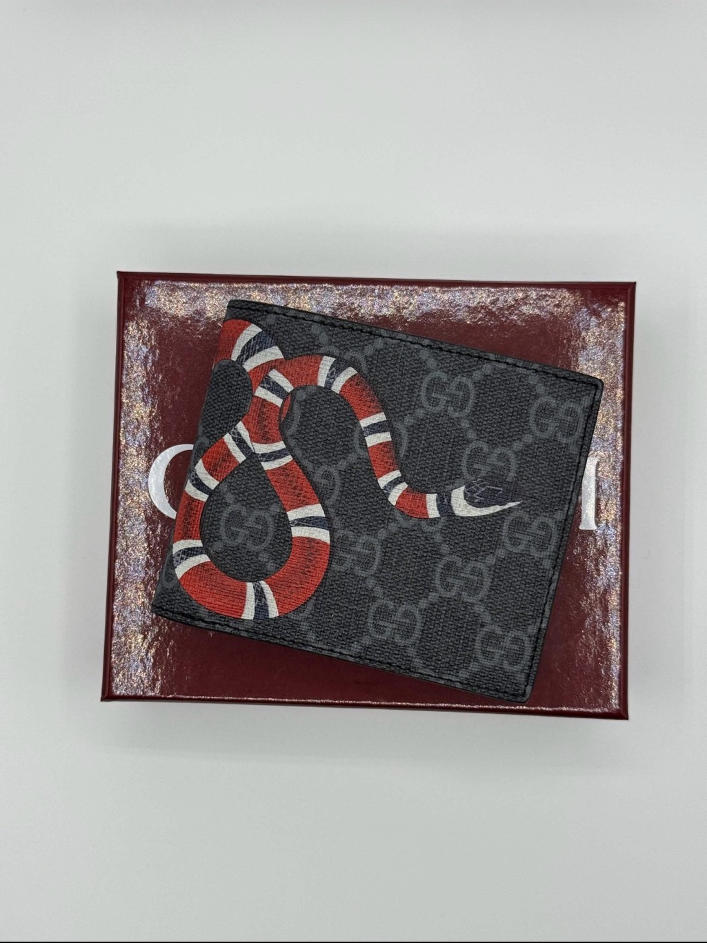 Gucci Bifold Wallet Black Gg Supreme Kingsnake